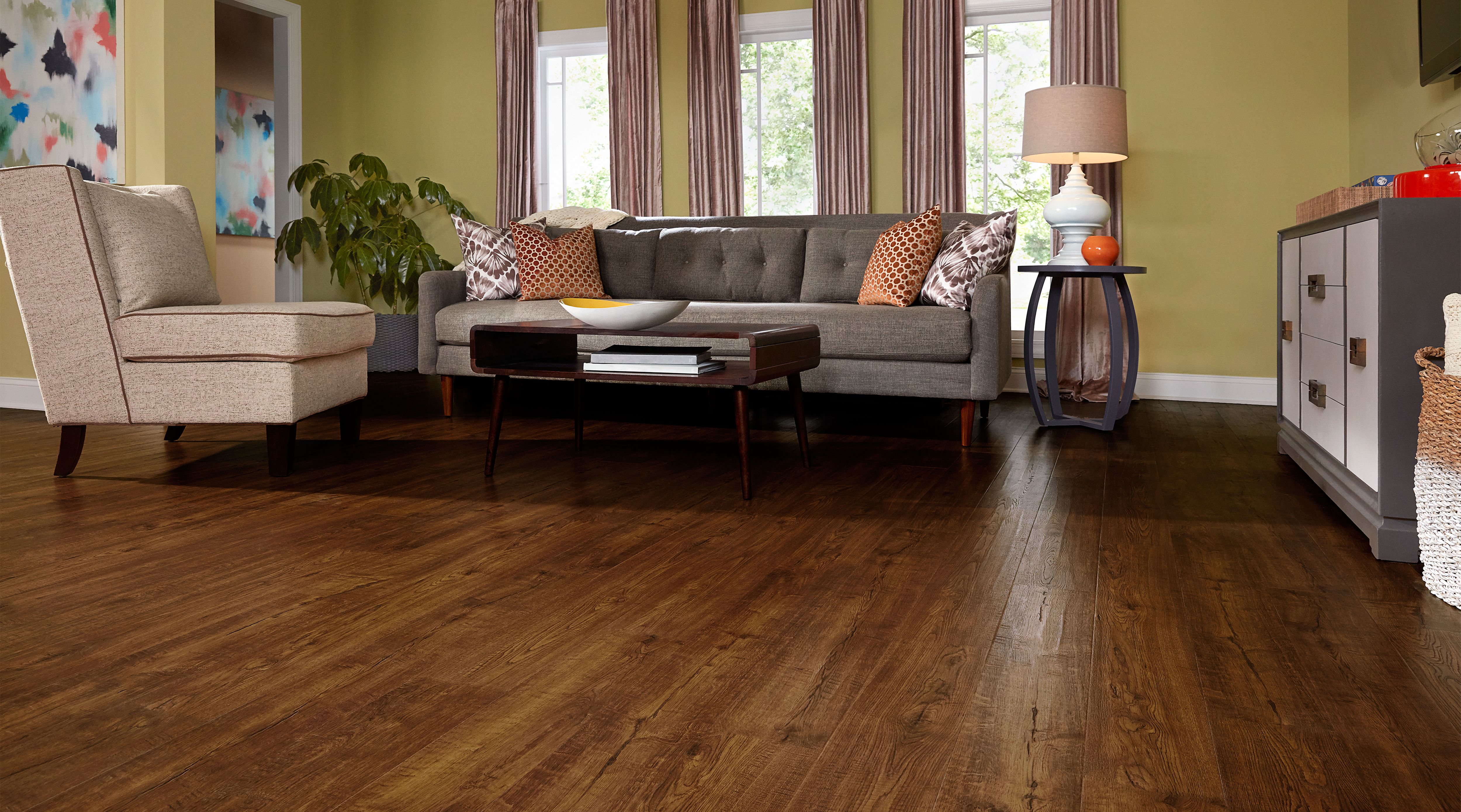 Auburn Scraped Oak Pergo Outlast With Spillprotect Laminate Flooring Pergo Flooring