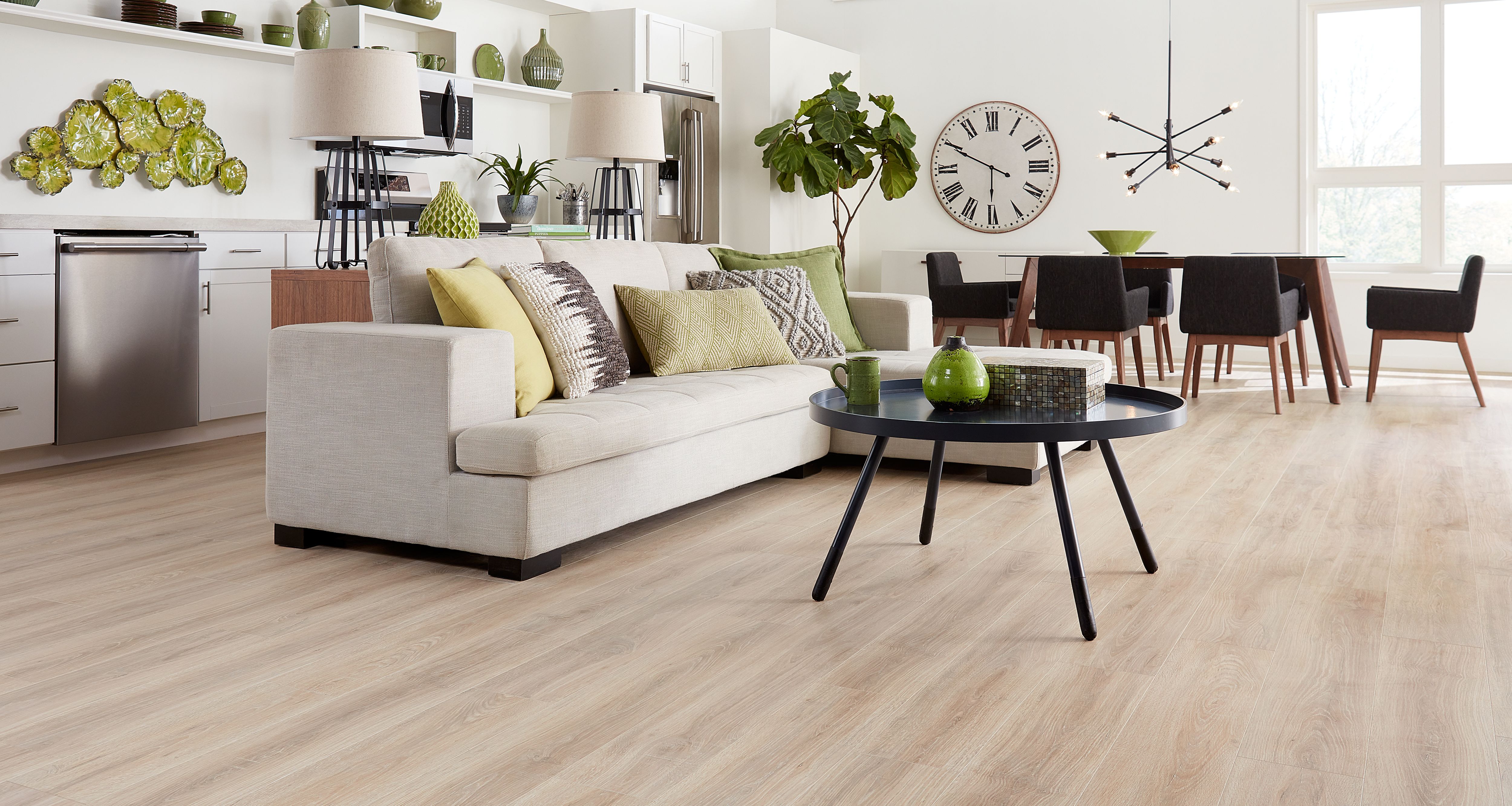 Crema Oak Pergo Portfolio Wetprotect Laminate Flooring Pergo Flooring