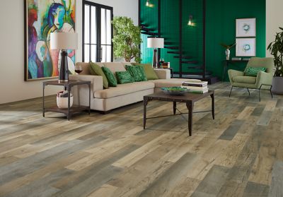 Pergo TimberCraft +WetProtect Vintage Wash Oak Laminate Flooring